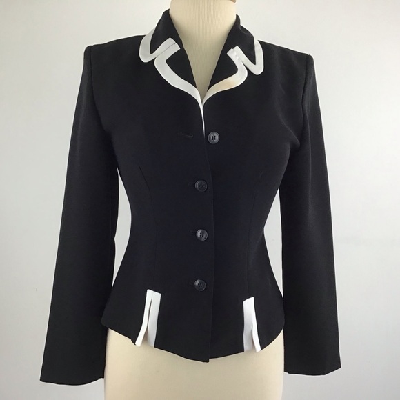 Amanda Smith Petite fitted black jacket with white trim. Size 2P - Picture 1 of 6
